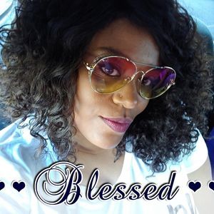 Meet your Posher, Isis